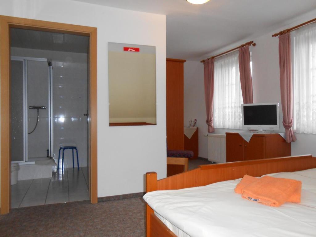 Goldener Engel /Pension Görlitz Quarto foto